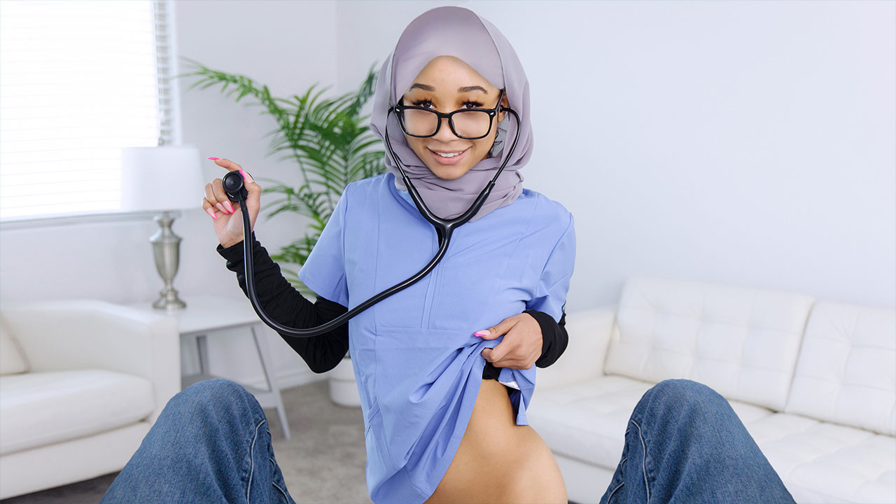 [HijabHookup] Alicia Reign (Dr. Dick Fixer)